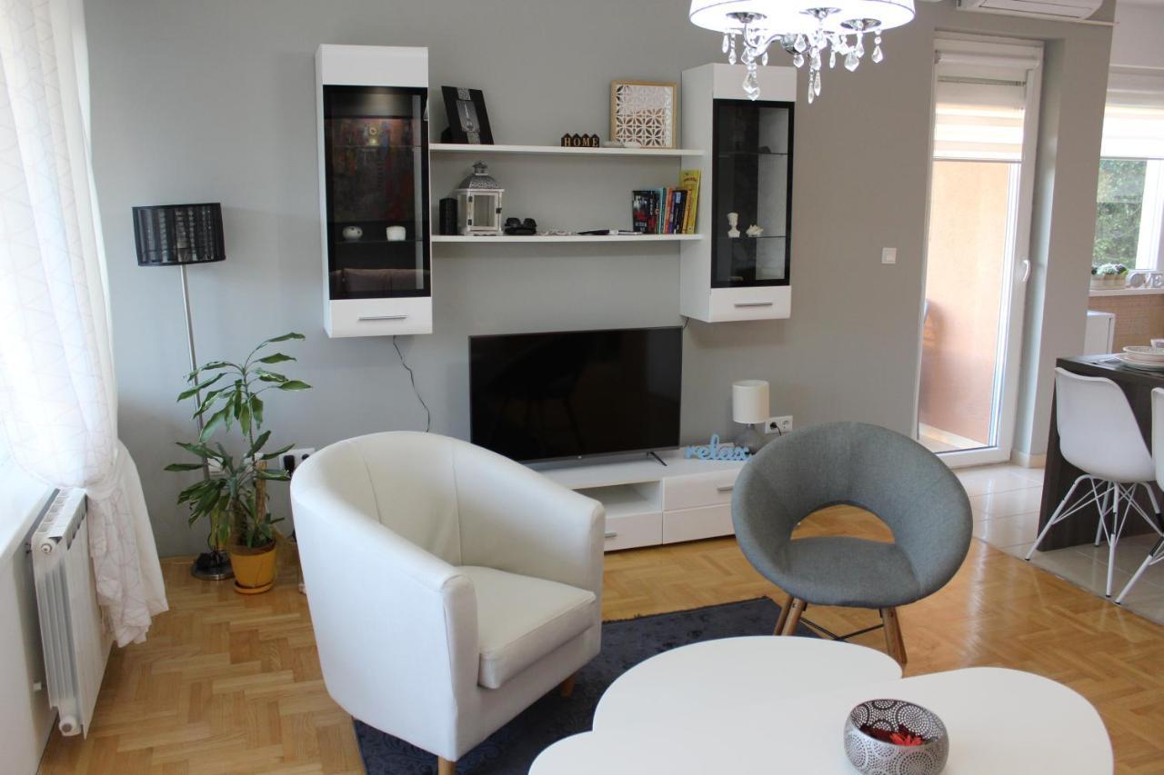 Apartman Diva Tuzla Luaran gambar