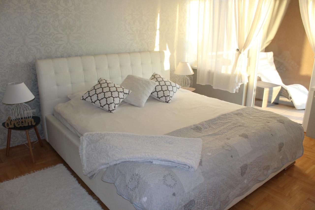 Apartman Diva Tuzla Luaran gambar