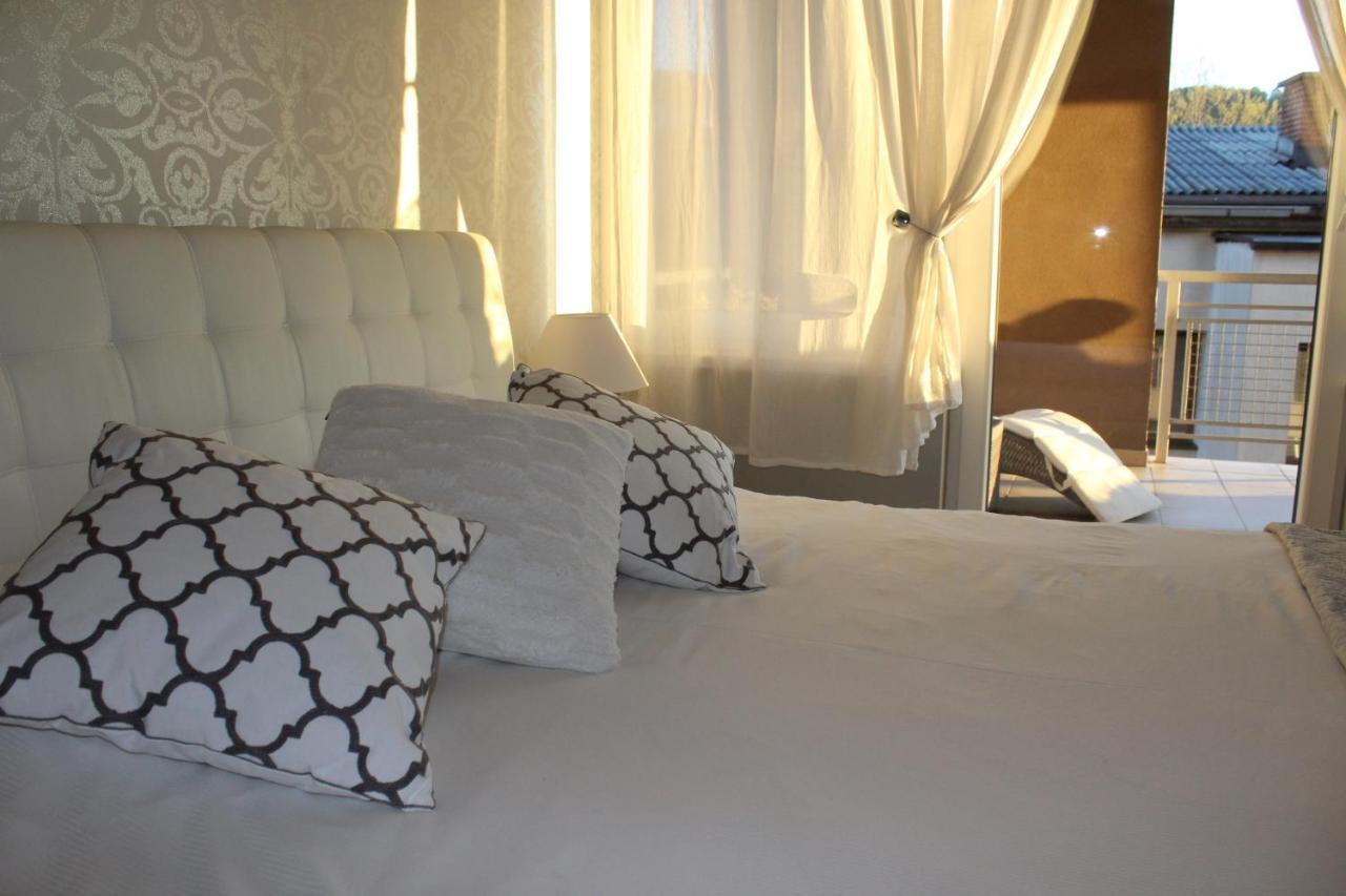 Apartman Diva Tuzla Luaran gambar
