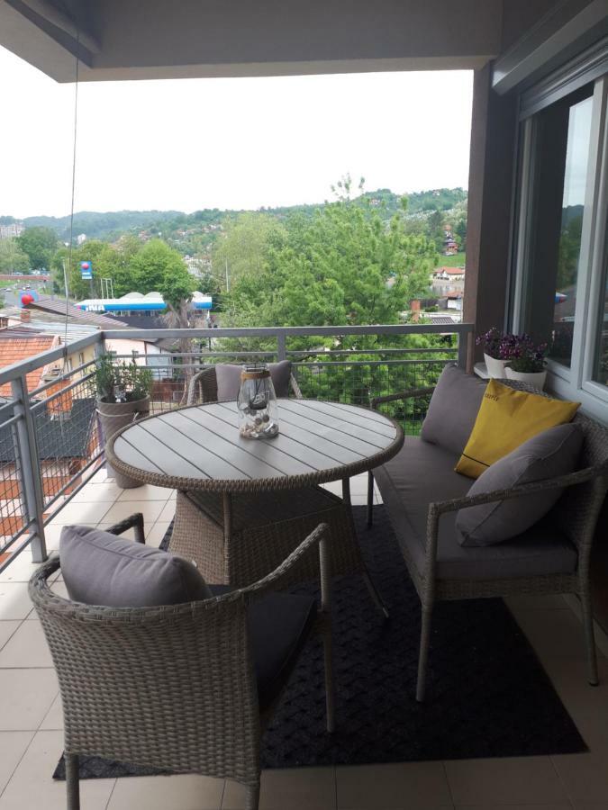 Apartman Diva Tuzla Luaran gambar